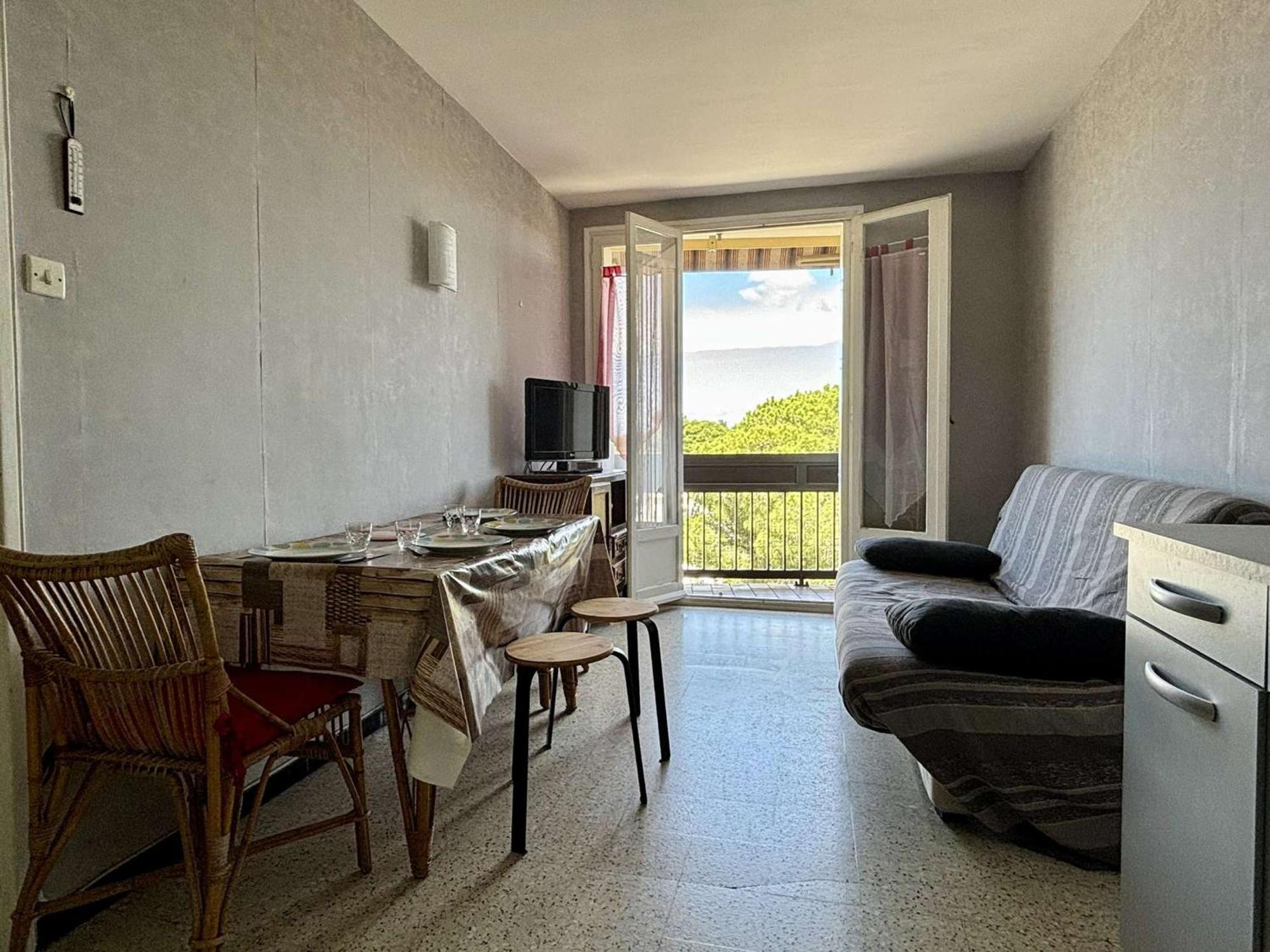 Appartement 2 Pieces, Balcon, Proche Plage Et Commerces, Quartier Calme - Argeles-Sur-Mer - Fr-1-225-685 Bagian luar foto